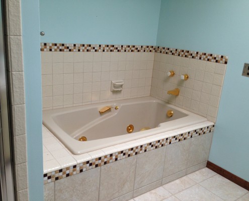 Before photo of bathroom