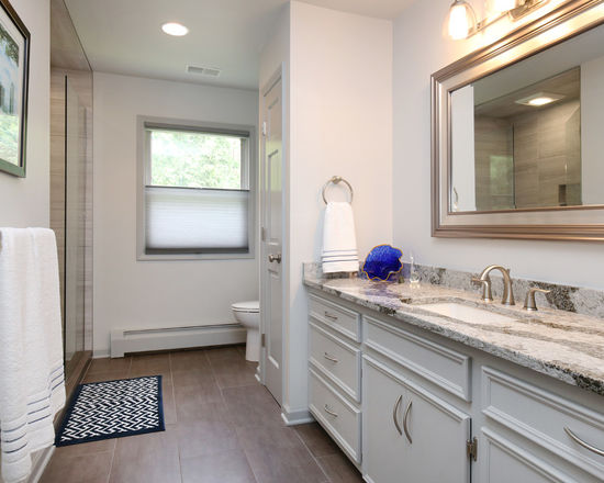 The Case for a Single Sink Primary Bathroom