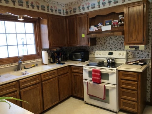 Existing kitchen.