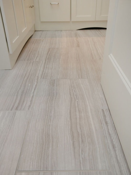 Thompson-remodeling-Classic White Bathroom Remodel5.jpg