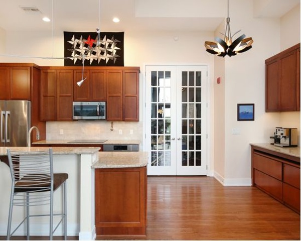 thompson-remodeling-condo-kitchen3.jpg