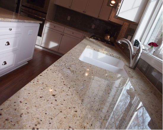 Thompson-remodeling-Grayfield Kitchen Addition3.jpg