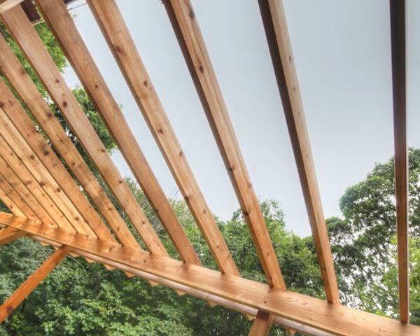 Thompson-remodeling-Log Cabin Deck with Pergola10.jpg