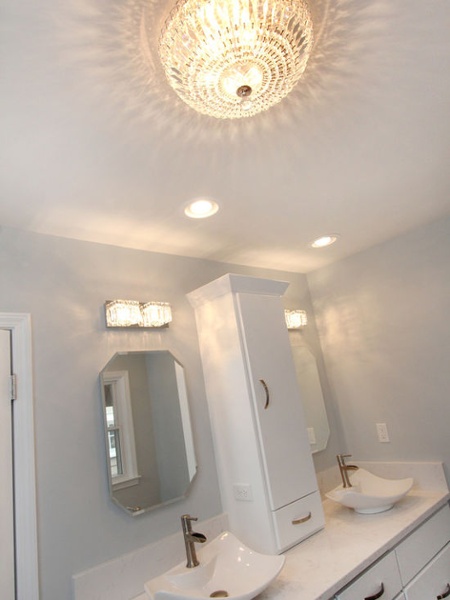 Thompson-remodeling-Modern European Master Bath14.jpg