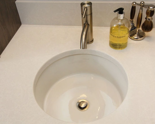 Thompson-remodeling-Modern Master Bath1.jpg
