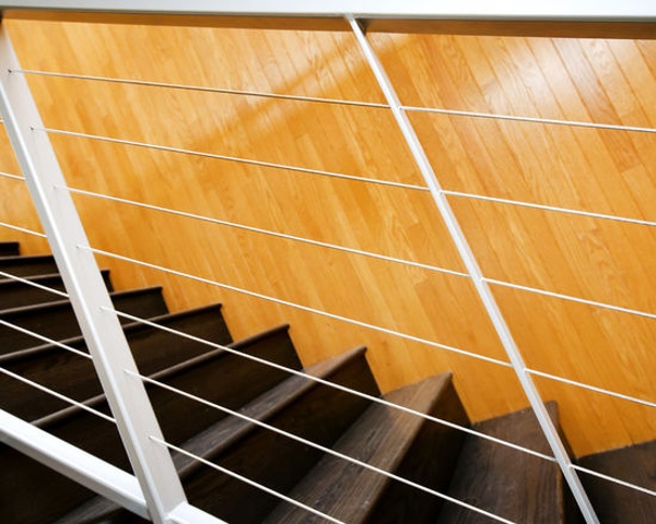 Thompson-remodeling-Modern-Stair-Rail10.jpg