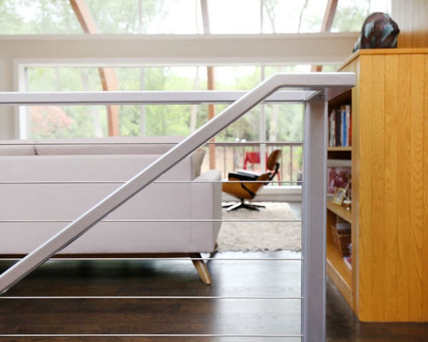 Thompson-remodeling-Modern-Stair-Rail14.jpg