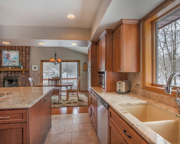Thompson-remodeling-Open Concept Kitchen3.jpg