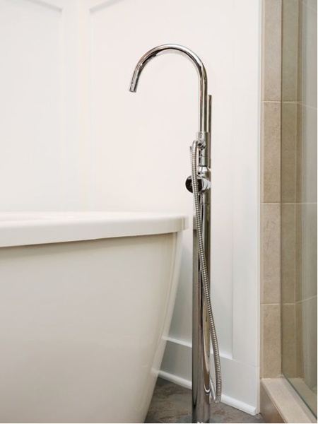 Thompson-remodeling-Sophisticated-Bath-Transformation14.jpg