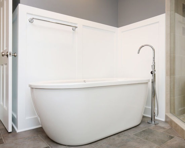 Thompson-remodeling-Sophisticated-Bath-Transformation9.jpg