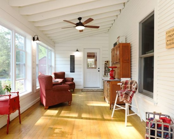 Thompson-Remodeling-A-New-Entry-with-Nostalgic-Roots1.jpg