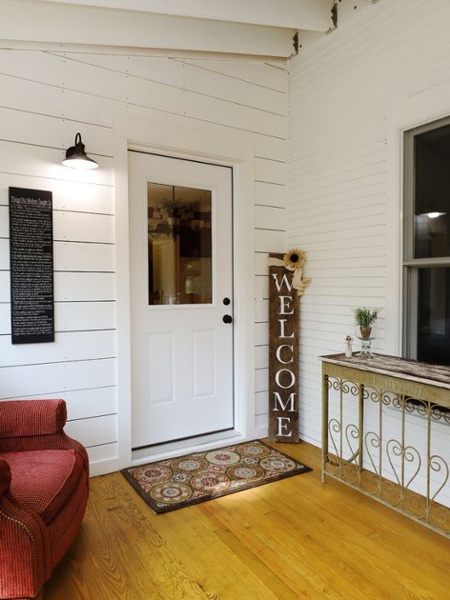 Thompson-Remodeling-A-New-Entry-with-Nostalgic-Roots3.jpg