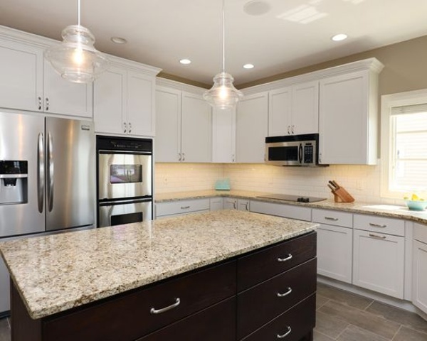 Thompson-Remodeling-two-tone-kitchen-upgrade10.jpg