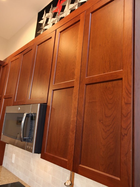 thompson-remodeling-condo-kitchen12.jpg